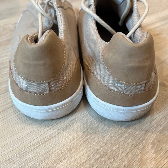 London Fog Bayswater Taupe Canvas Water Repellent Sneaker Men's 13 - Picture 3 of 9